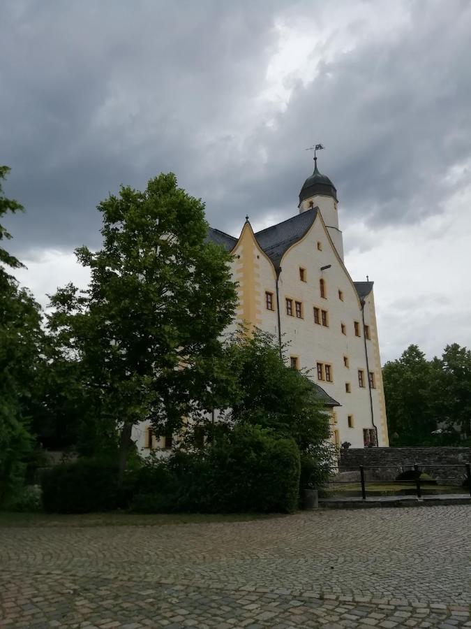 Kleines Haus Mit Geschichte Villa Neukirchen  Exterior foto